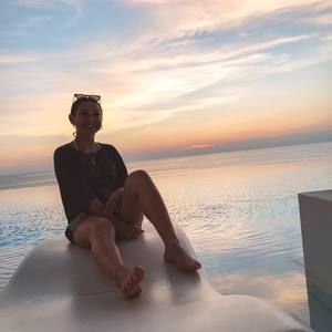 Meet your Posher, Catherine